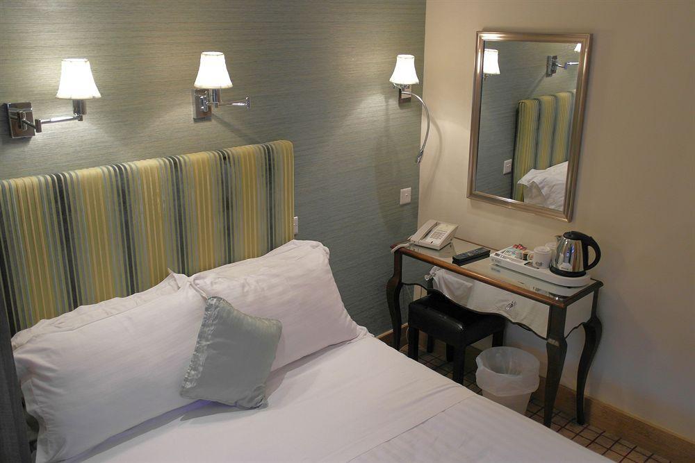 Newcastle Jesmond Hotel ภายนอก รูปภาพ