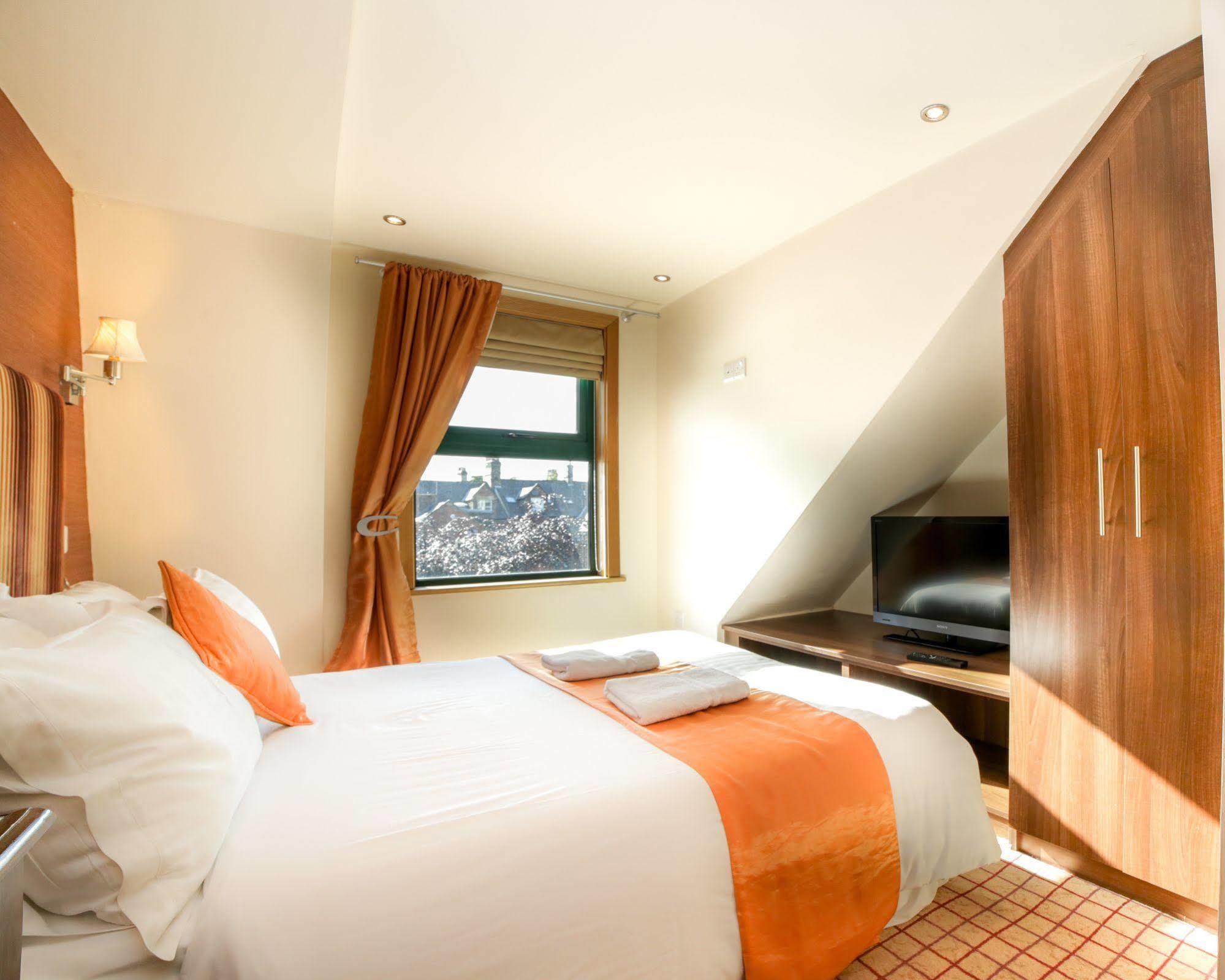 Newcastle Jesmond Hotel ภายนอก รูปภาพ