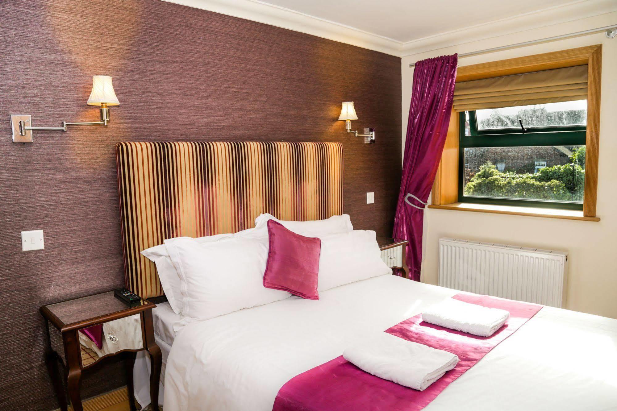 Newcastle Jesmond Hotel ภายนอก รูปภาพ