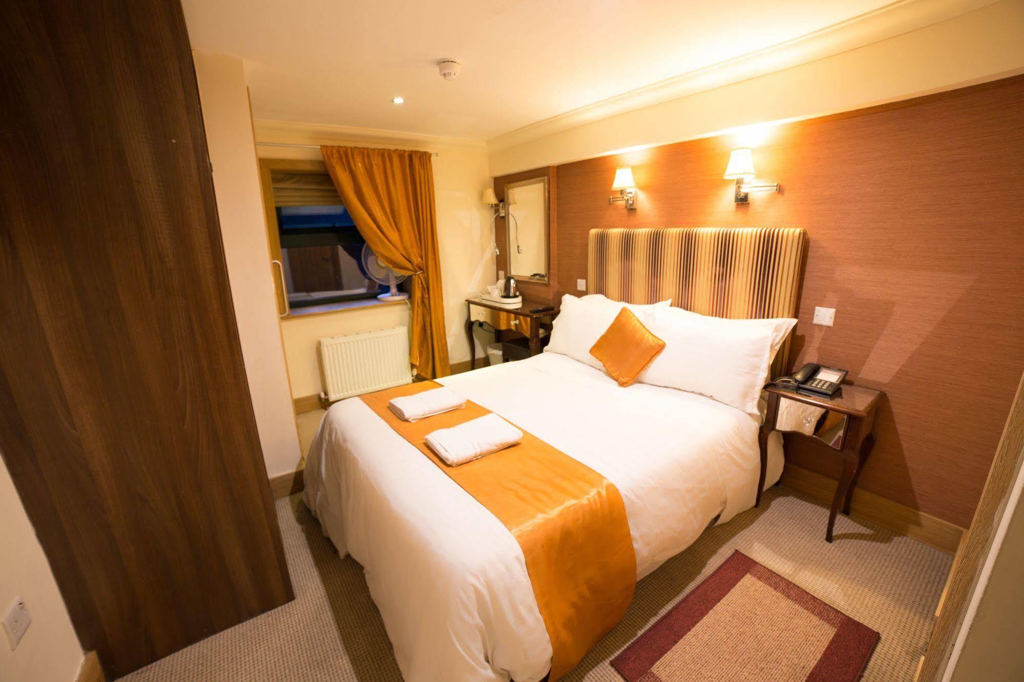 Newcastle Jesmond Hotel ภายนอก รูปภาพ